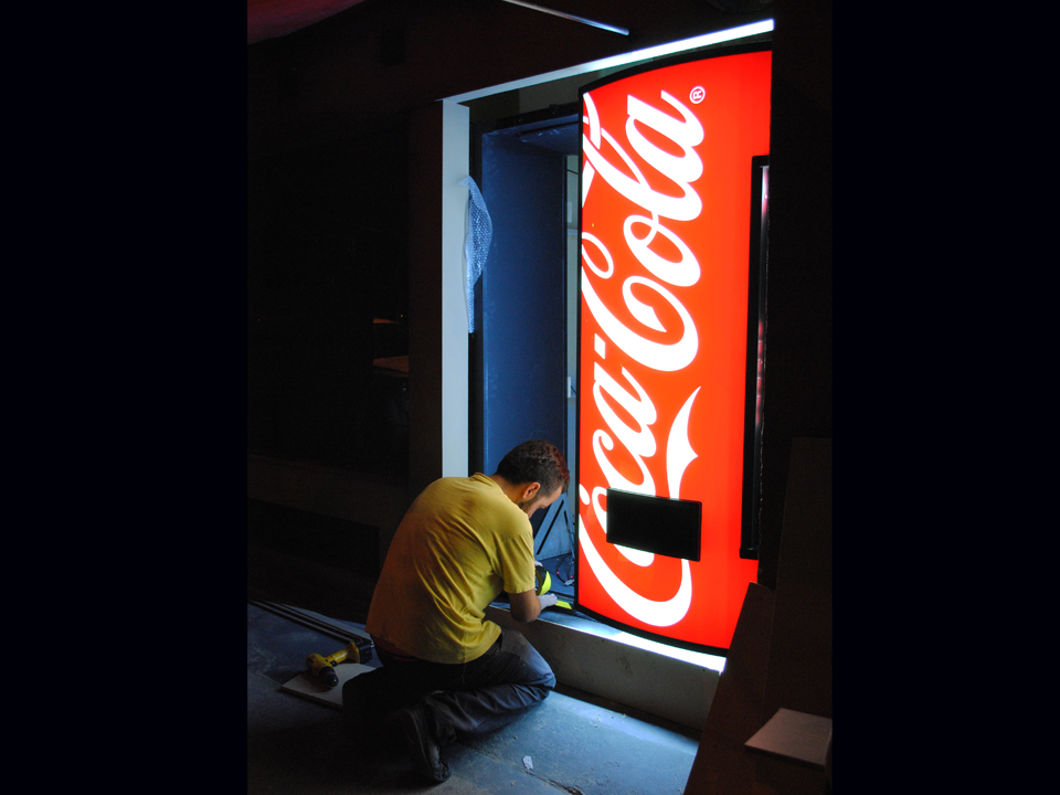 Coke Magic Machine